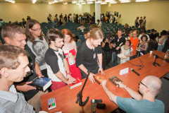 Dyzur-autografowy-fot.-Piotr-Derkacz